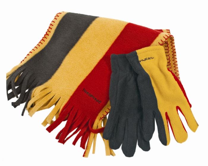 horseware-newmarket-scarf-and-glove-set-6032644-0-1285949832000